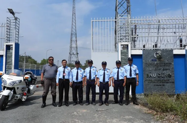 Công ty dịch vụ bảo vệ I.S.P