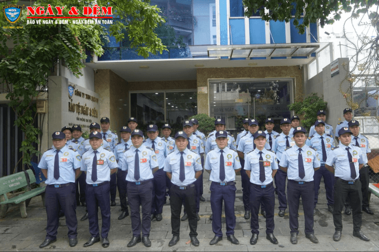 phương án bảo vệ trường học
