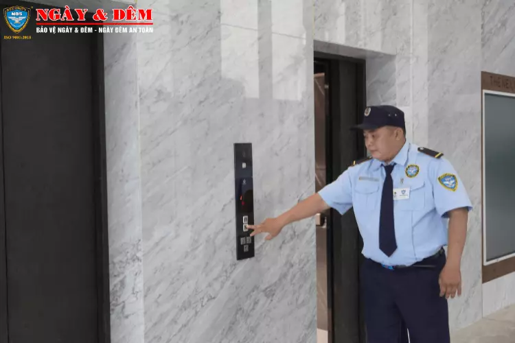 Bảo vệ các khu vực làm việc của công ty