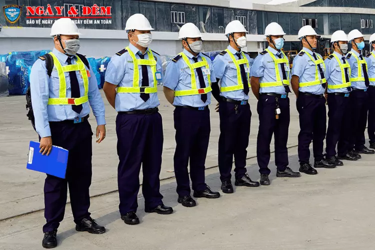 Nhân viên bảo vệ công trường: nhiệm vụ và công việc chi tiết