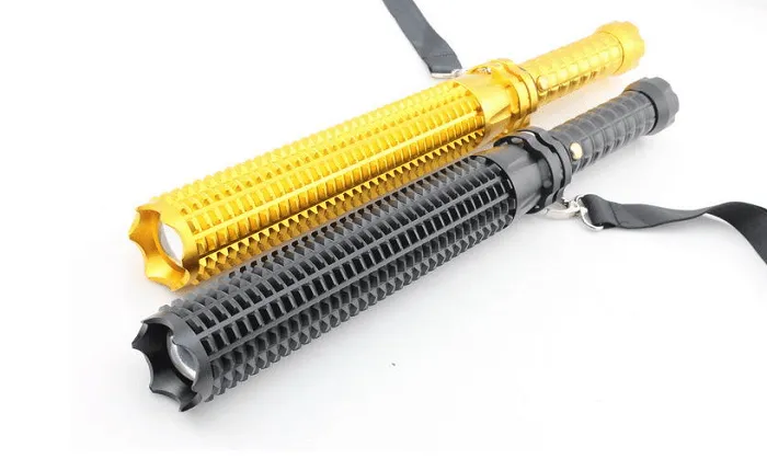 Top 8 loại dụng cụ tự vệ hợp pháp phổ biến - Công ty Bảo vệ Ngày và Đêm 6 Đèn pin tự vệ - Bảo vệ ngày và đêm Thủ Đức