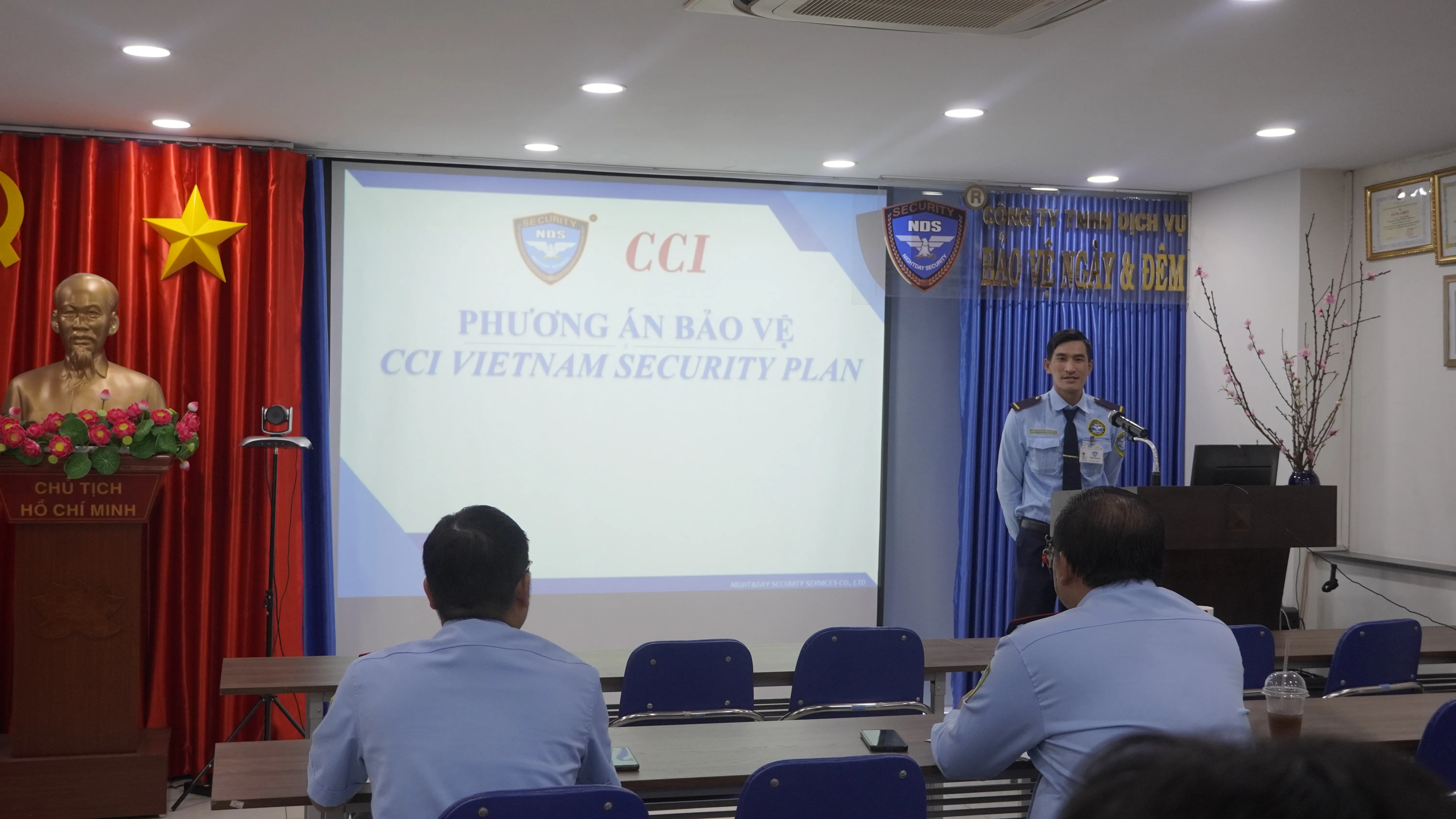 Giải Pháp Bảo Vệ Nhà Máy Chuyên Nghiệp - Công ty Bảo Vệ Ngày và Đêm (4)