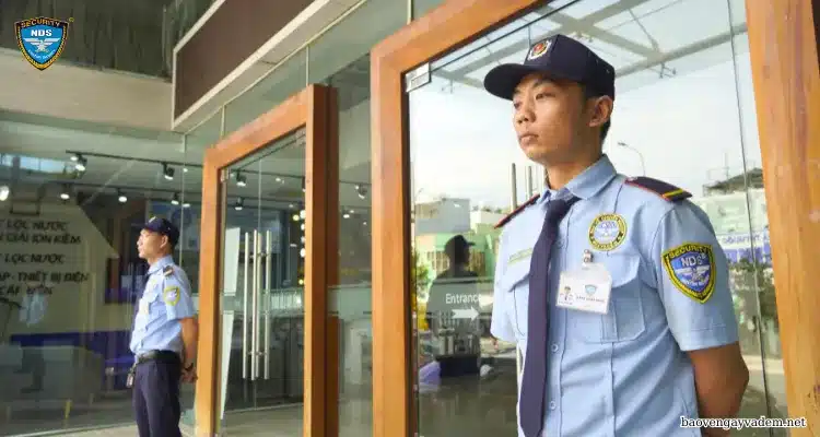 dịch vụ bảo vệ cửa hàng
