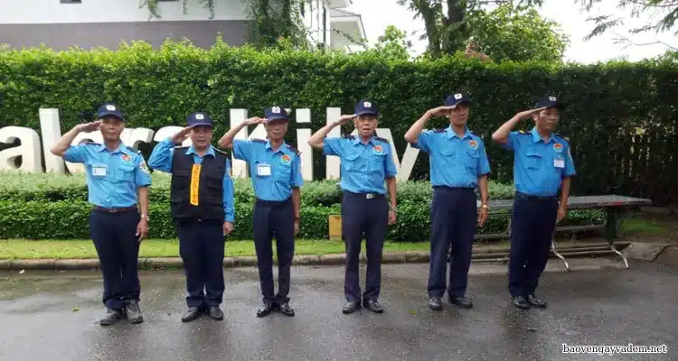 Công ty bảo vệ Hóc Môn