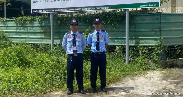 Công ty bảo vệ Hóc Môn