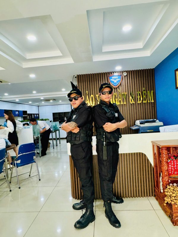 bảo vệ ca đêm Thủ Đức
