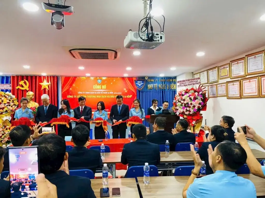 công ty cổ phần