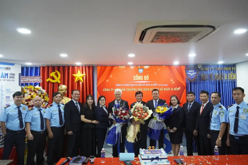 Công ty Bảo vệ Ngày & Đêm
